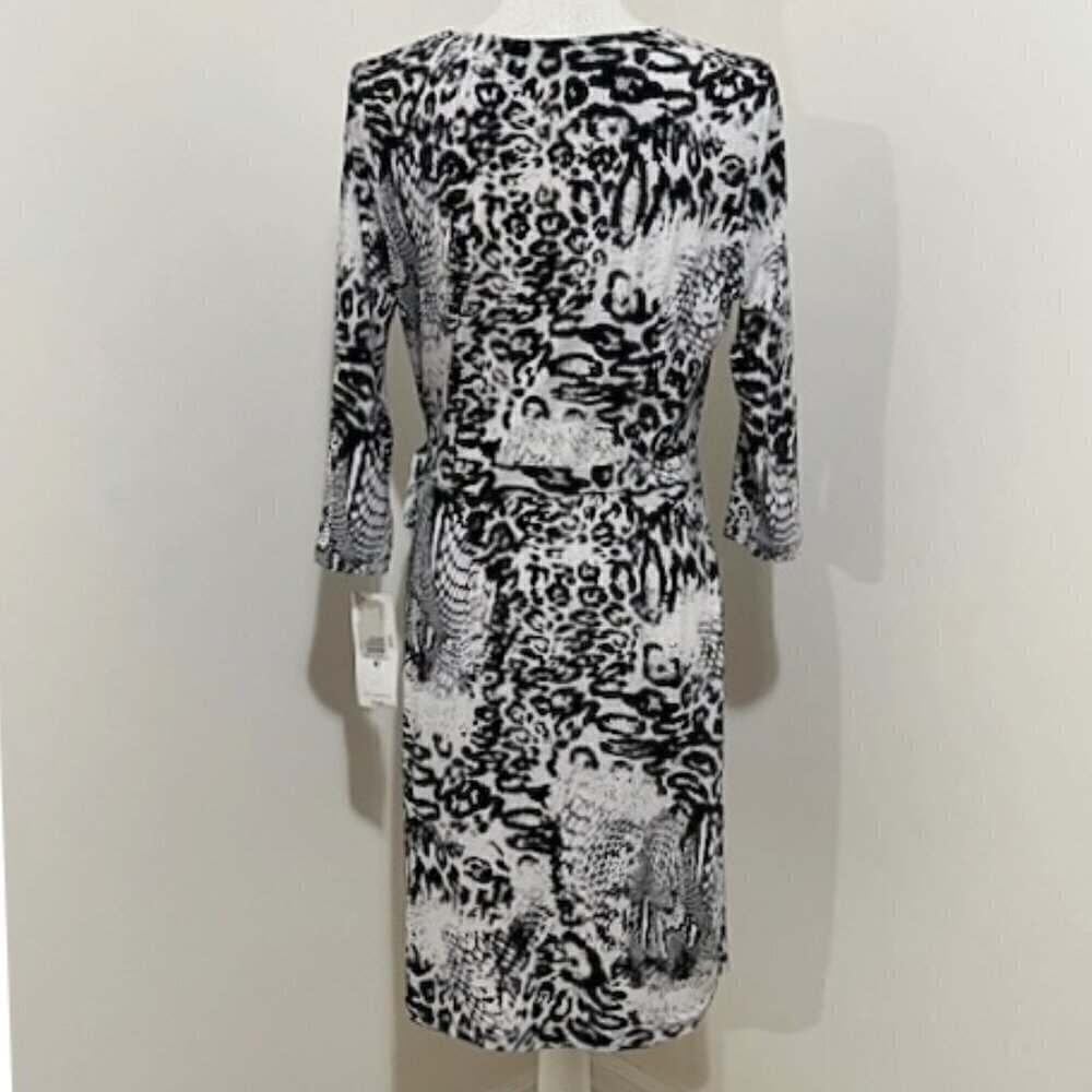 Peter Nygard Black and White Animal Print Surplice Faux Wrap Dress Size M - Picture 4 of 6
